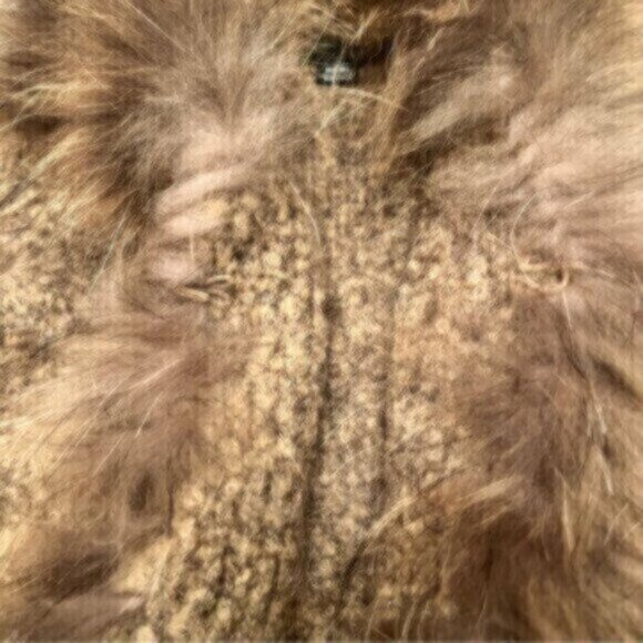 RUDSAK * Genuine Fur trimmed knitted vest jacket M - L EUC - Picture 10 of 10